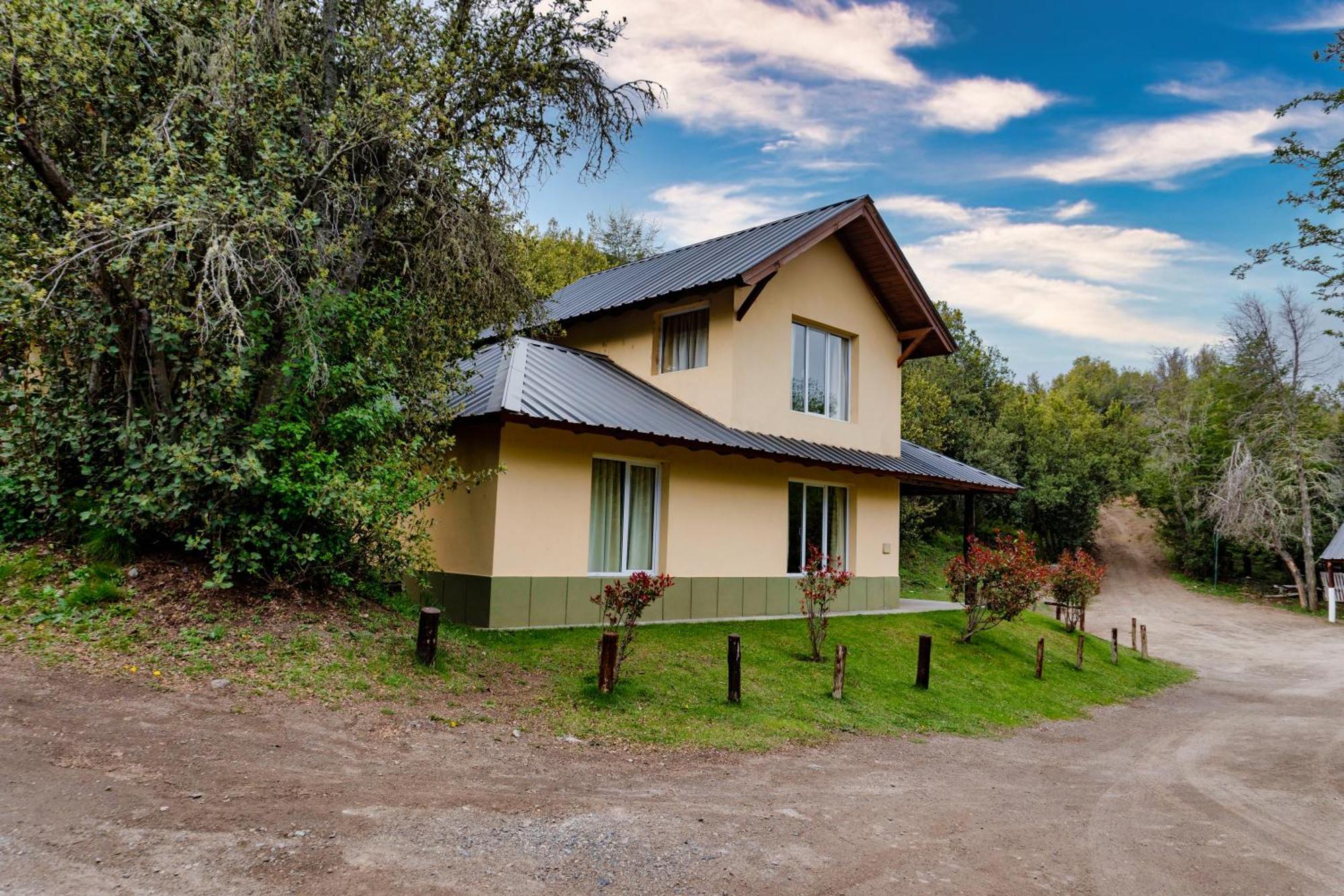 Complejo Moquehue Holiday home *